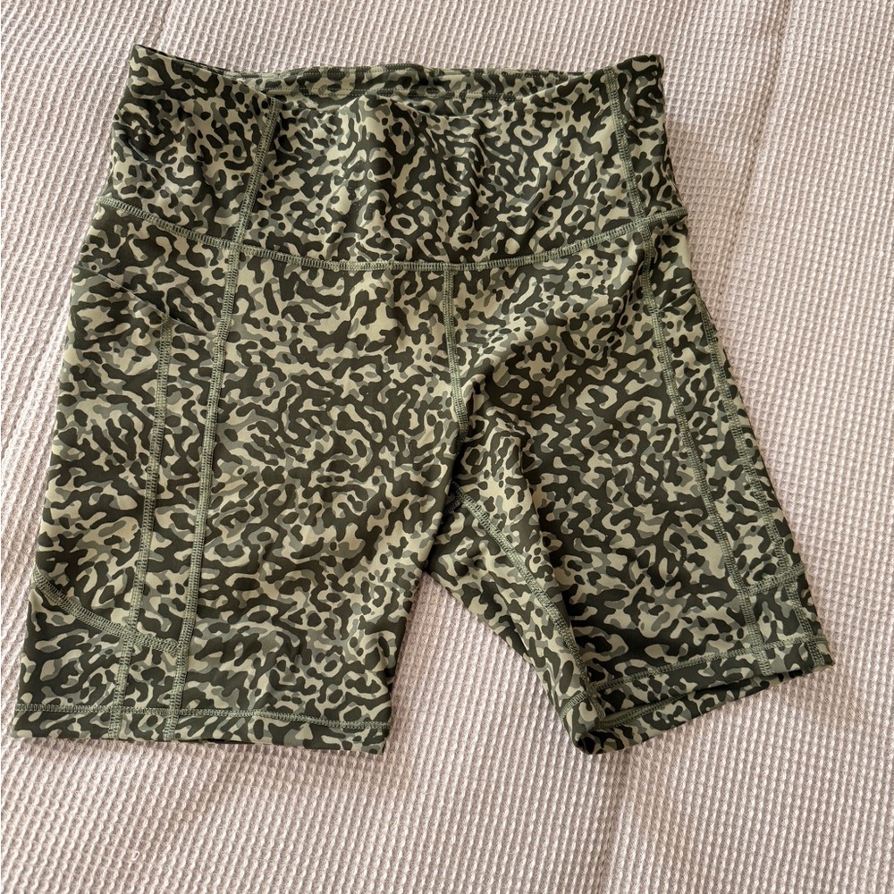 Atheleta Green Camo Print Shorts